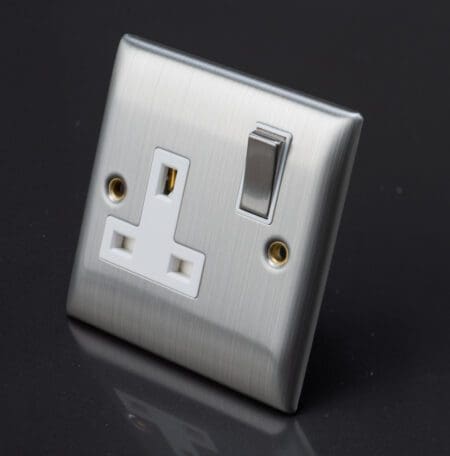 Venetian S/S SW/Socket White Insert 1G