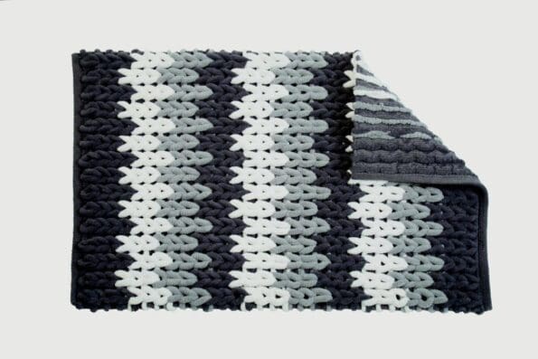 Grey & White Patterned Bathroom Mat