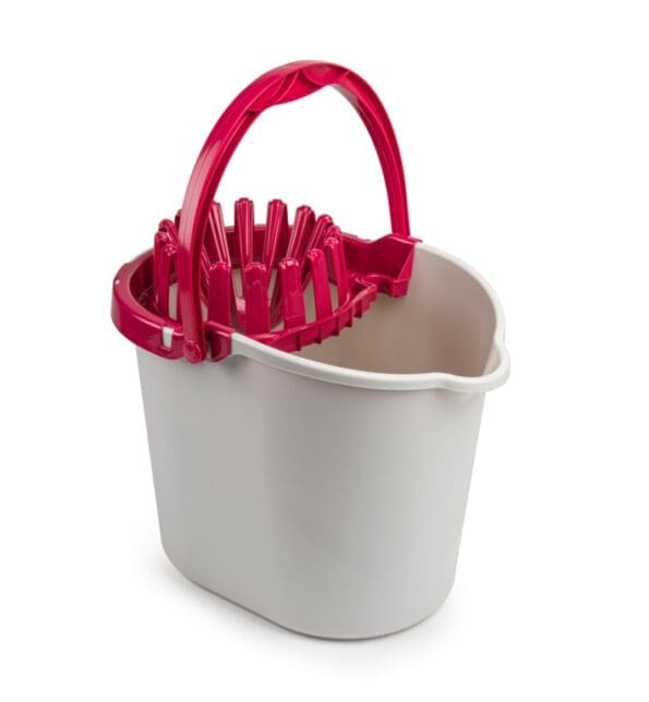 Easy Drain Mop Bucket