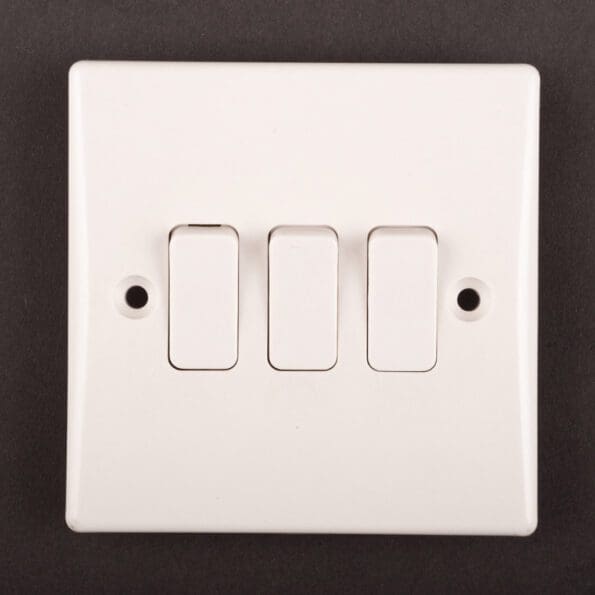 Slimline 10A 3G 2way Switch to BS3676