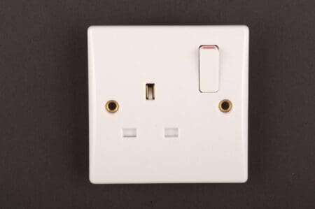 Slimline 13A Single Switched Socket Outlet to